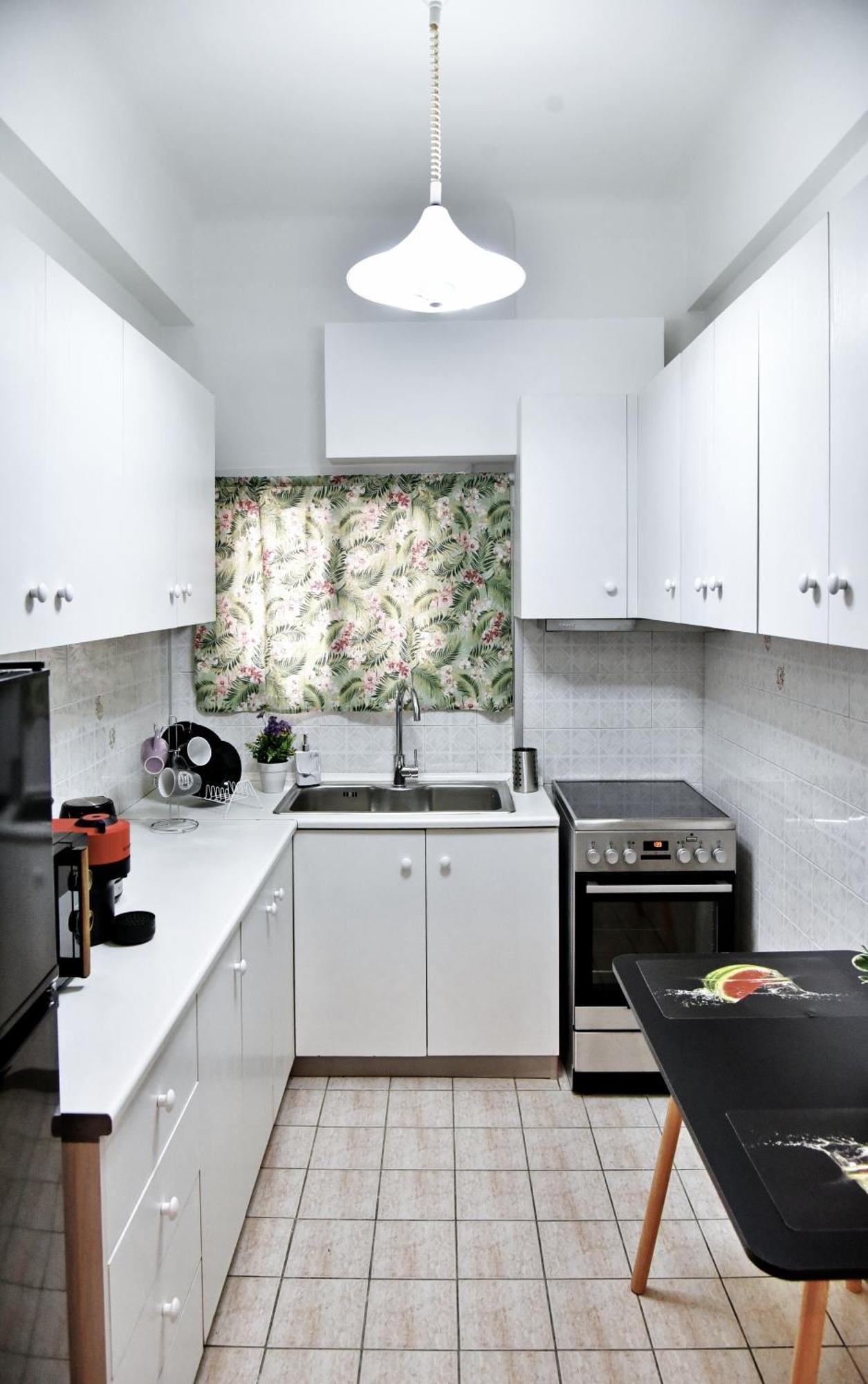 Kipseli New Modern & Cozy 65tv Netflix Apartment